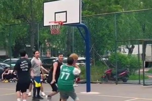 杨毅谈西贝事件：他这事就是公关的问题，老板不会说话